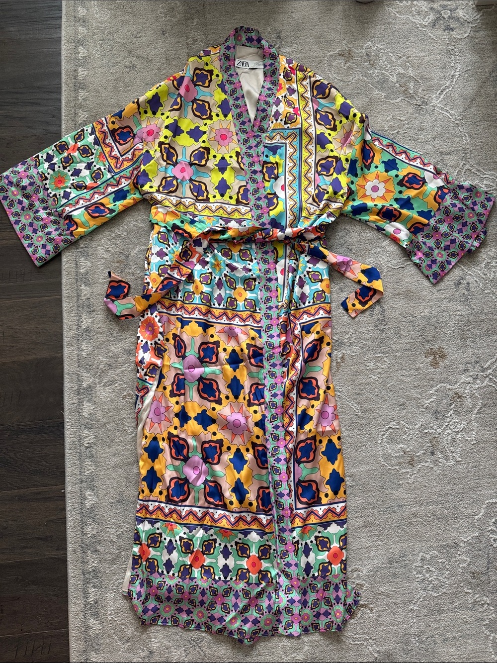 Zara Multicolor Floral Geometric Satin Robe